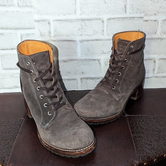 Frye Gray Suede Combat Boots - Picture 5 of 16